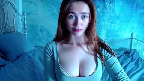 Lina online show from October 3, 2:58 pm