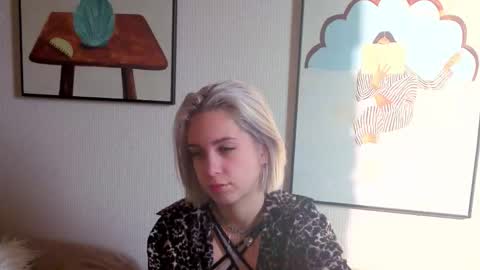 Kate online show from February 2, 7:59 am