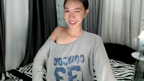 Reign online show from May 26, 6:58 pm