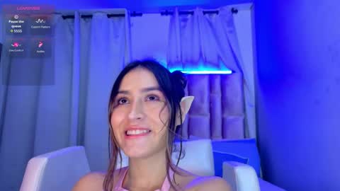 Snapshot of innoocentluna chatting on October 24, 4:13 am Innoocent Luna online show from October 24, 4:13 am