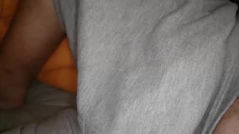 instructor22 online show from April 1, 8:50 pm