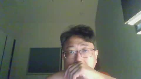 insuclee197641 online show from May 26, 2:01 pm