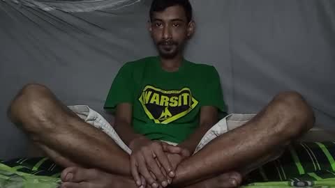 interne8famous online show from November 27, 9:28 am