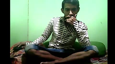 interne8famous online show from February 9, 7:59 am