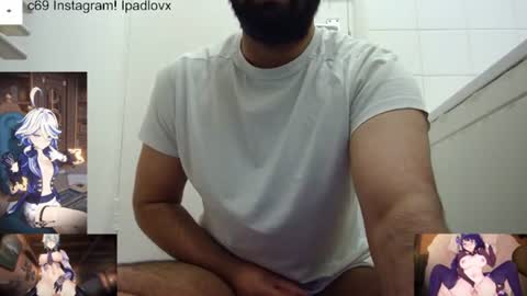 Snapshot of ipadlovxc69 chatting on December 15, 1:22 pm ipadlovxc69 online show from December 15, 1:22 pm