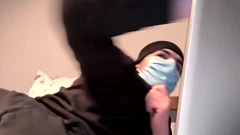 iplaywithu221 online show from February 23, 7:17 pm