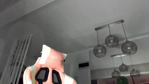 Ir s room online show from January 16, 5:27 am