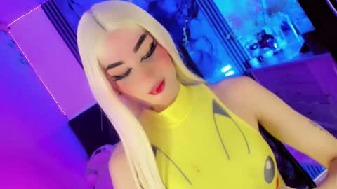 Snapshot of irina_lechera_ chatting on September 22, 9:52 pm Irina online show from September 22, 9:52 pm