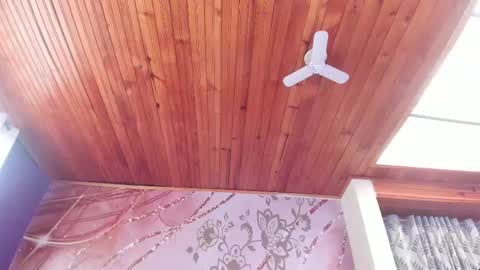 Iris online show from February 25, 7:16 pm