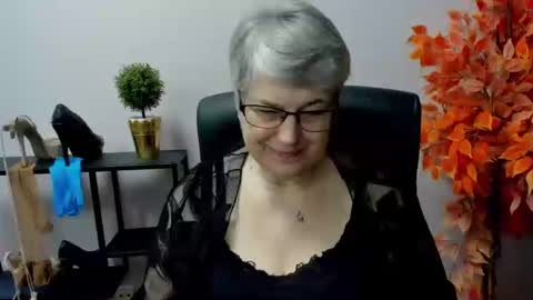 I R I S online show from March 3, 10:49 am