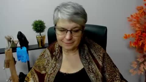 I R I S online show from January 15, 10:59 am
