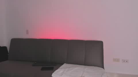 Iris Fit online show from December 19, 1:50 pm