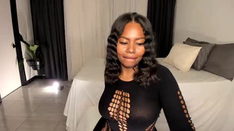 Rose  online show from October 18, 10:08 am