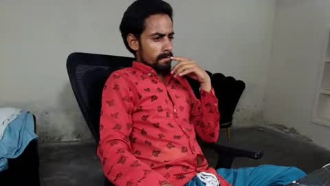 Naveed online show from June 27, 4:35 pm