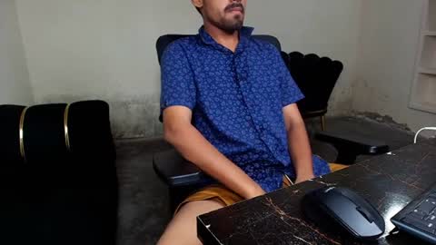 Naveed online show from July 12, 5:27 pm
