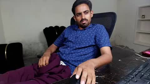 Naveed online show from July 15, 6:34 pm
