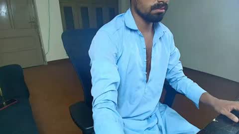 Naveed online show from August 2, 6:53 pm