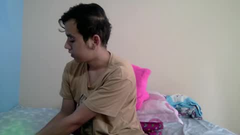 irondante01 online show from March 7, 12:16 pm