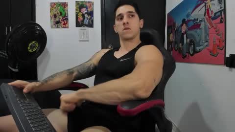 Snapshot of ironflex1 chatting on October 22, 8:32 pm Jake online show from October 22, 8:32 pm
