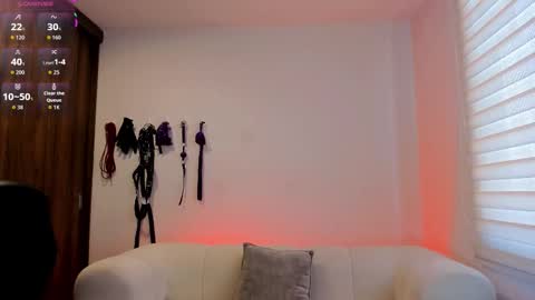 WILL ANDREW online show from February 9, 12:53 pm