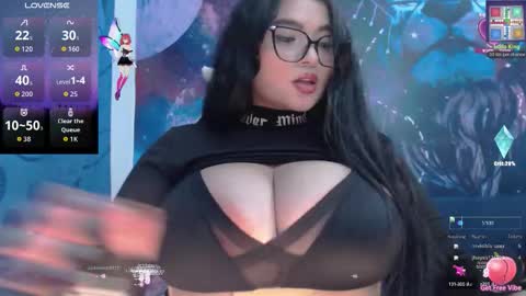 Snapshot of is_candy_west_ chatting on September 11, 5:58 pm Dani online show from September 11, 5:58 pm