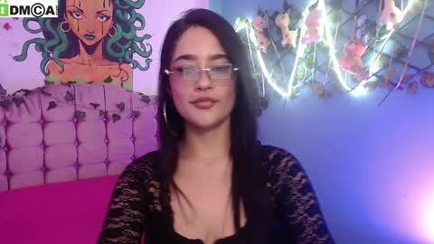 isa__rodriguez online show from March 31, 2:39 pm