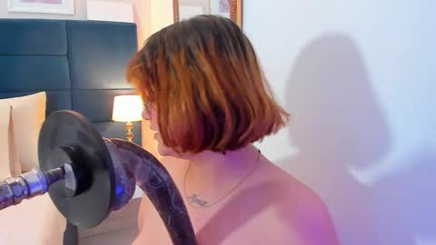 Isa online show from November 26, 6:43 am