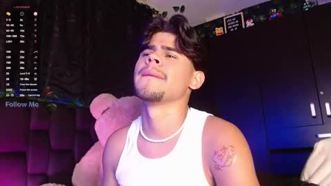 Isaac Saenz. online show from January 17, 1:04 am