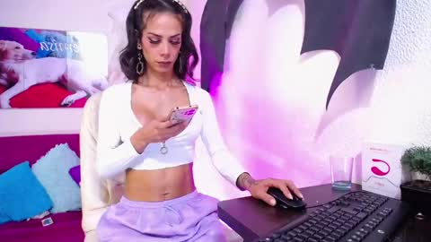 isabel online show from September 29, 2:38 pm