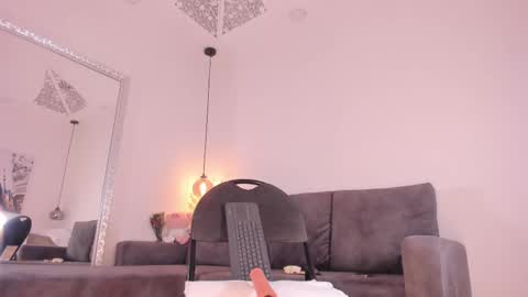 Snapshot of isabela_franco_ chatting on September 29, 12:04 pm Isabela online show from September 29, 12:04 pm