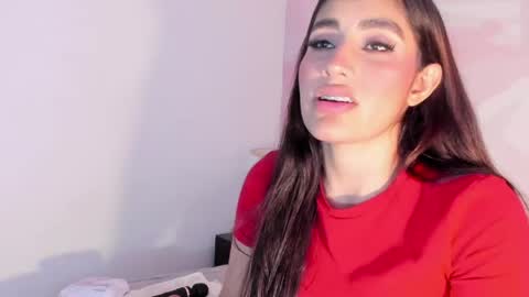isabelastefano online show from May 21, 3:24 am