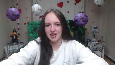 IsabelBlackberry online show from November 2, 7:19 am