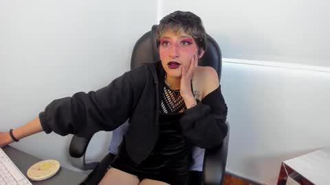 Isabel Cortez online show from September 11, 9:49 pm