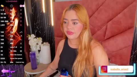 Isabella Arias online show from March 8, 4:45 am