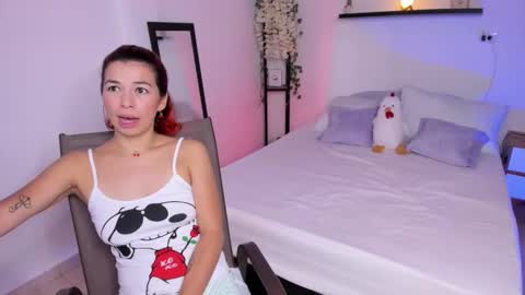 isabella online show from September 17, 6:00 pm