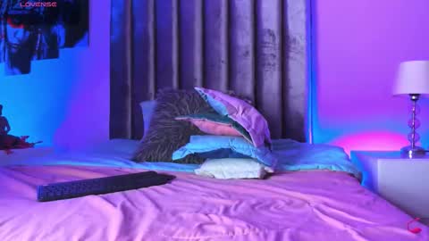   online show from October 30, 2:23 am