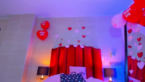 isabella montez online show from February 15, 3:39 pm