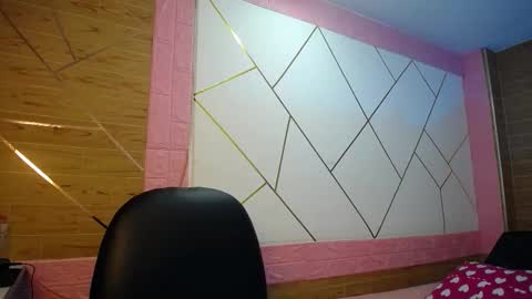 isabella_roseee online show from November 13, 8:22 pm