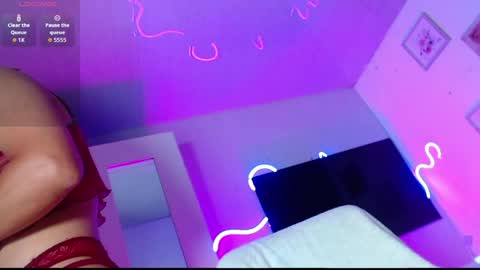 isabelladoll115  INSTAGRAM online show from April 13, 10:36 pm