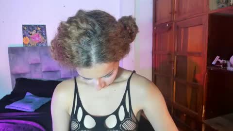 Snapshot of isangel_ chatting on September 24, 7:15 am Isabela online show from September 24, 7:15 am