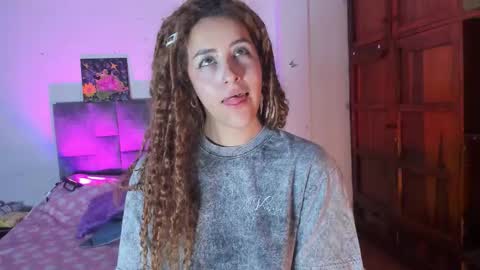 Snapshot of isangel_ chatting on September 29, 3:05 am Isabela online show from September 29, 3:05 am
