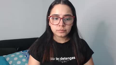 Emma online show from March 10, 3:01 am