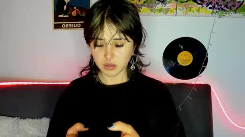 isi_ss online show from January 18, 3:15 am