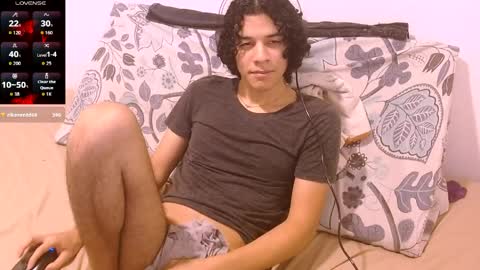 Isidro online show from April 4, 10:50 pm