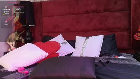 Isis  online show from February 21, 7:12 am