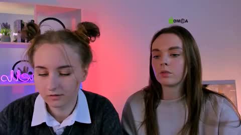Snapshot of isla_dior chatting on October 3, 8:55 am isla_dior online show from October 3, 8:55 am