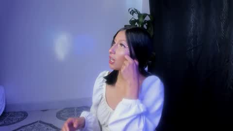 Issa and Neron online show from November 17, 9:28 pm