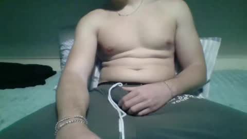 itahard000 online show from April 13, 2:43 pm