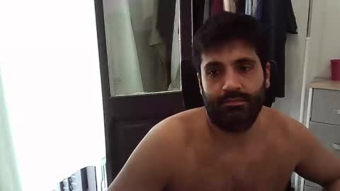 italianboybcn online show from September 29, 10:47 am