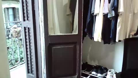 italianboybcn online show from October 9, 7:36 am